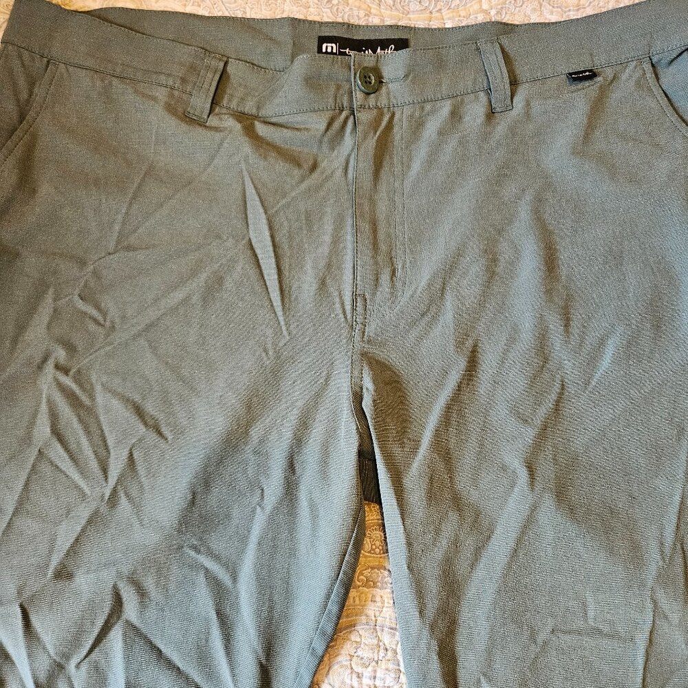 Travis Mathew 9" Golf Short